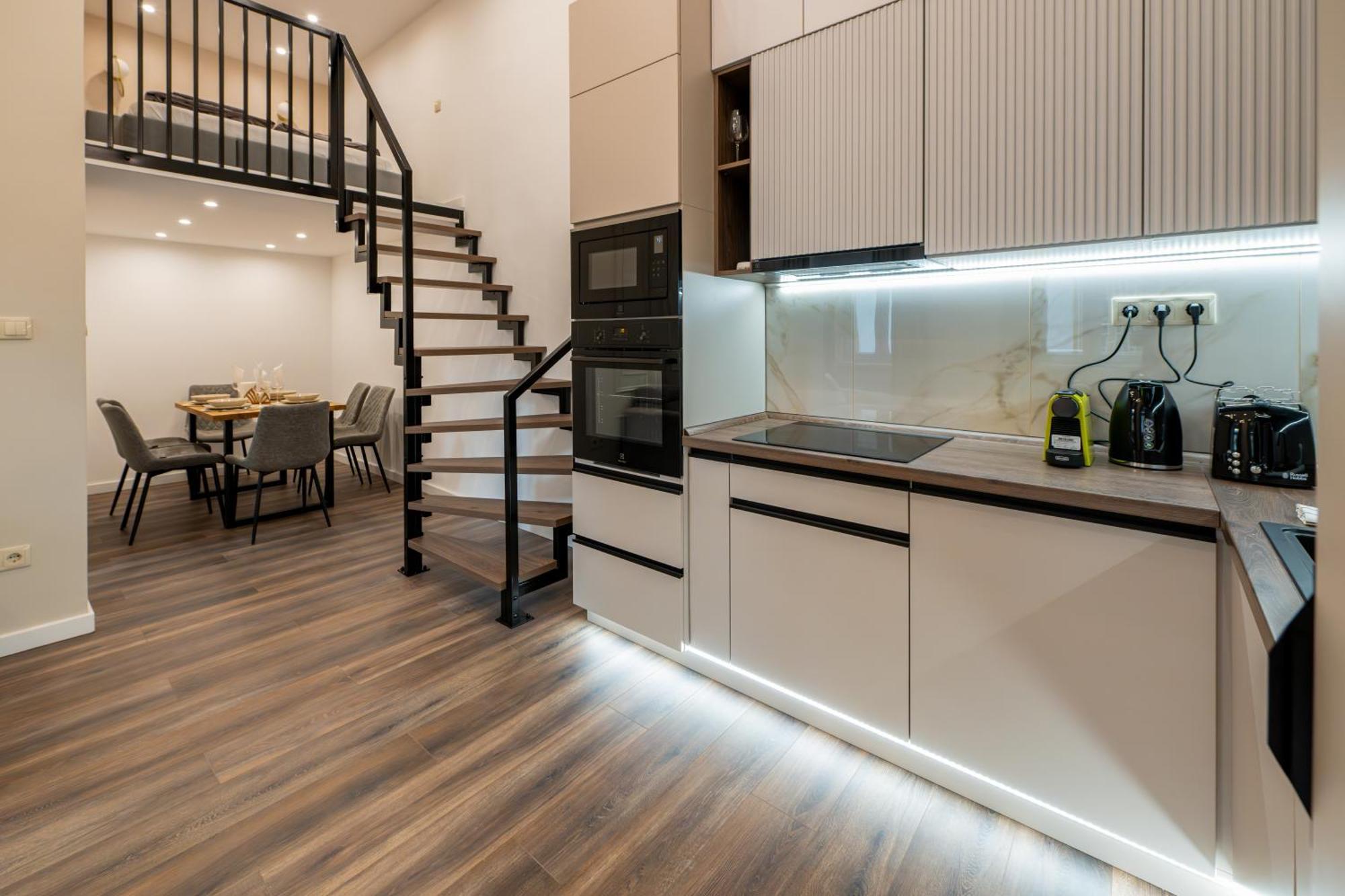 D52 Luxury Suite Budapest Exterior photo